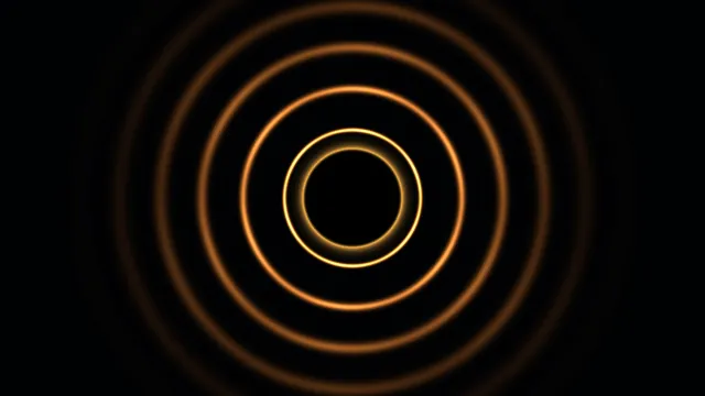 Concentric amber rings on a black field — free 3840x2160 4K wallpaper image