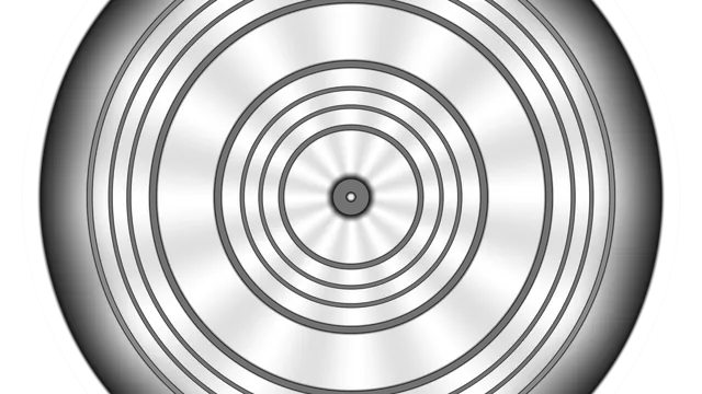 Concentric monochrome rings with radial highlights — free 3840x2160 4K wallpaper image