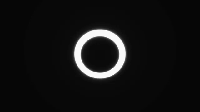 Luminous white ring on a black field — free 3840x2160 4K wallpaper image