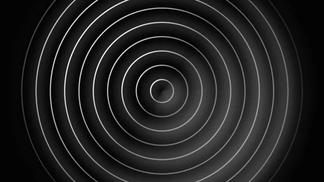 Concentric silver rings on a black field — free 3840x2160 4K wallpaper image
